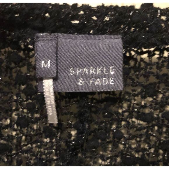 Urban Outfitters Sparkle & Fade Shimmer Knit 3/4 Sleeve Crop Top - Picture 7 of 8